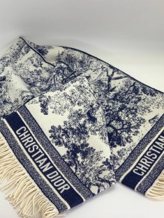 Плед Dior 140х140 см
