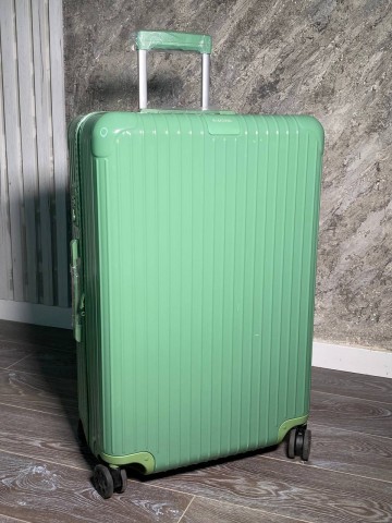 Чемодан Rimowa