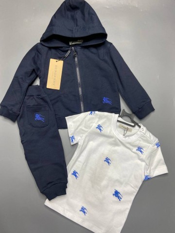 Костюм Burberry