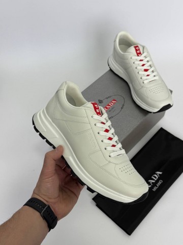 Кроссовки Prada