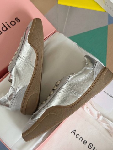 Acne Studios кроссовки