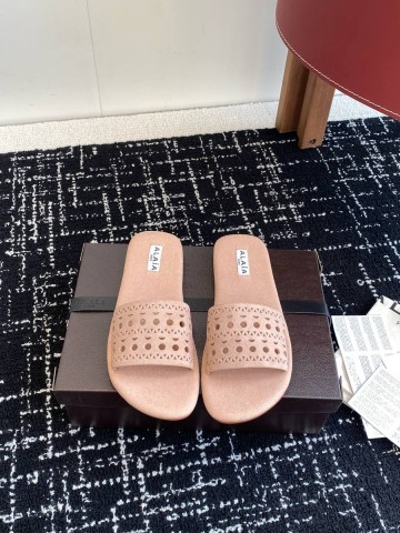 Alaia шлепанцы #789600ZL