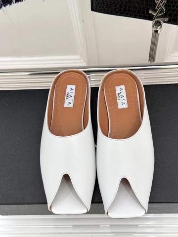 Alaia шлепанцы #294330KU