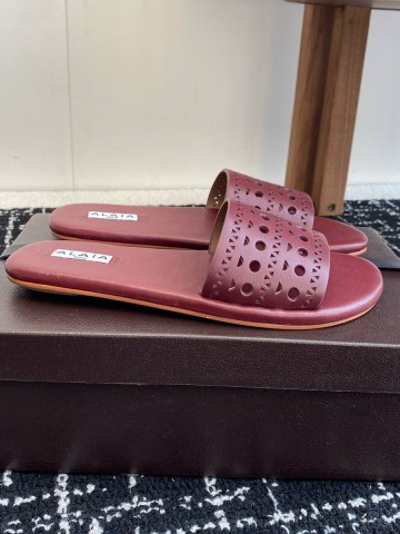 Alaia шлепанцы #815549LB
