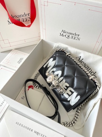 Alexander McQueen сумка #310683XO