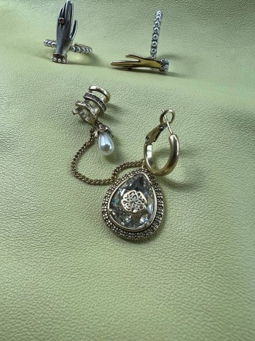 Alexander McQueen кафф #320498BK