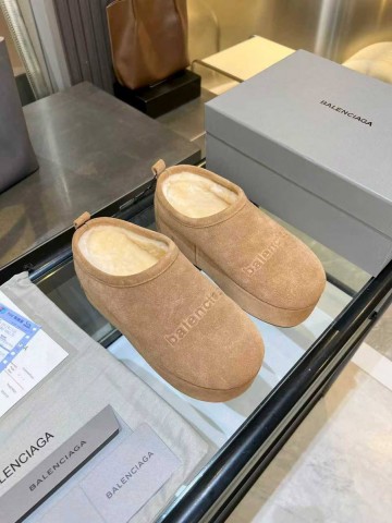 Balenciaga угги #793972OM