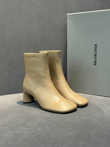 Balenciaga ботильоны #250010AP