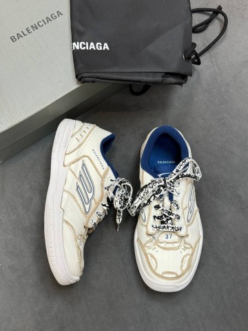Balenciaga кроссовки #327948IZ
