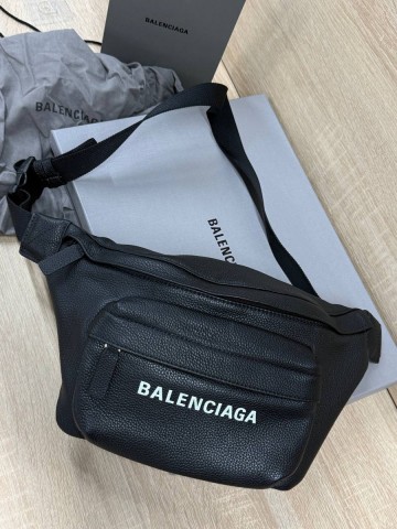 Balenciaga сумка #393995OY