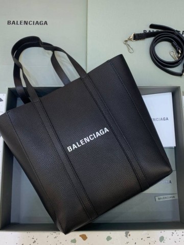Balenciaga сумка #479686TX