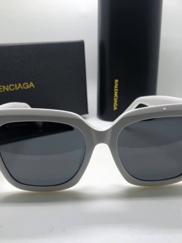 Balenciaga очки #528547WW