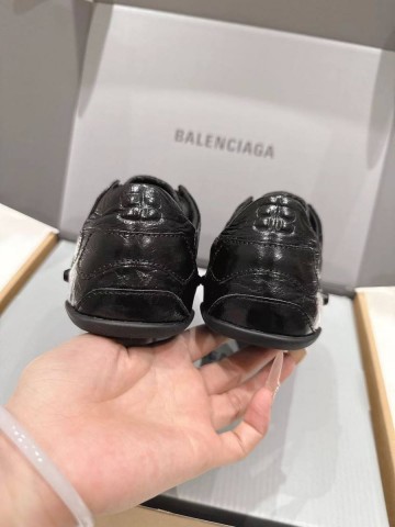 Balenciaga кроссовки #559334BV