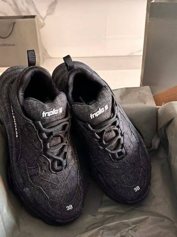 Balenciaga кроссовки #587801YH