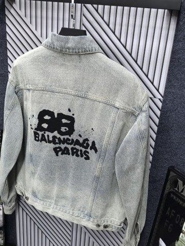 Balenciaga куртка #648289EV