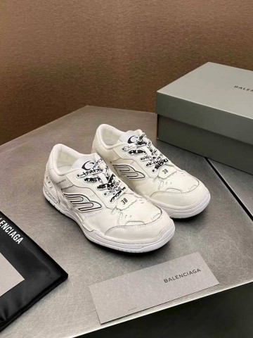 Balenciaga кроссовки #715153AJ