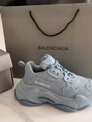 Balenciaga кроссовки #819757EY