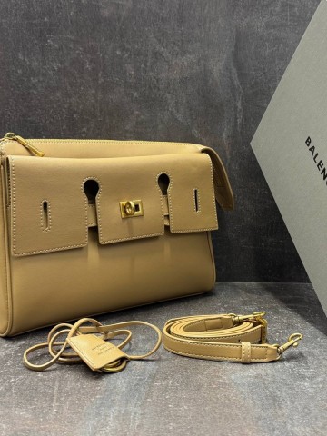 Balenciaga сумка #869717KU