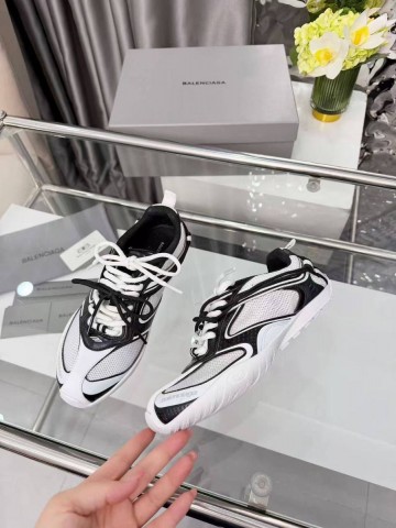 Balenciaga RADAR GRADIENT кроссовки #906642QA