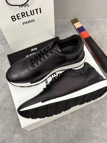 Berluti кроссовки #298658YR