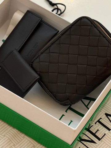 Bottega Veneta косметичка #111342JV