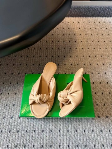 Bottega Veneta сабо #115232AH