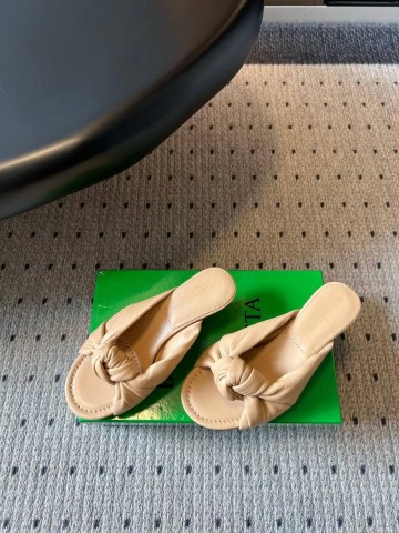 Bottega Veneta сабо #115232AH