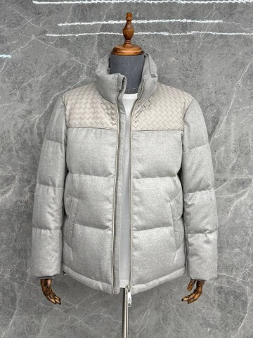 Bottega Veneta пуховик #339658RC