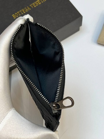 Bottega Veneta картхолдер #341687KM