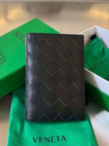 Bottega Veneta обложка на паспорт #356775LZ