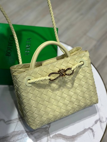 Bottega Veneta West Andiamo сумка #422128ZK