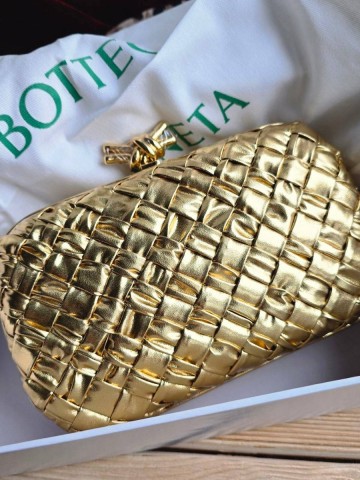Bottega Veneta клатч #425801VL