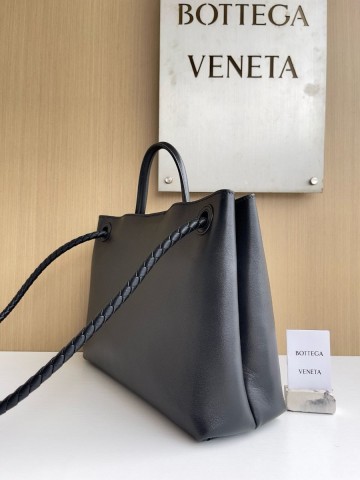 Bottega Veneta Andiamo сумка #452530NL