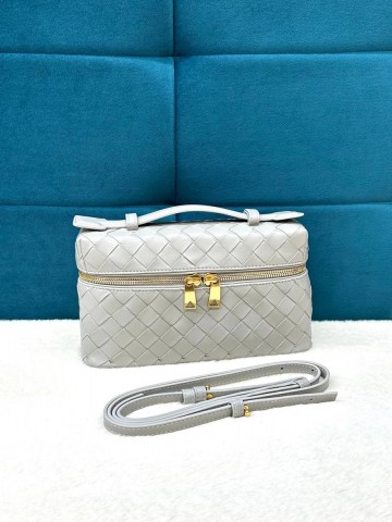 Bottega Veneta Bang bang vanity case сумка #646988QD