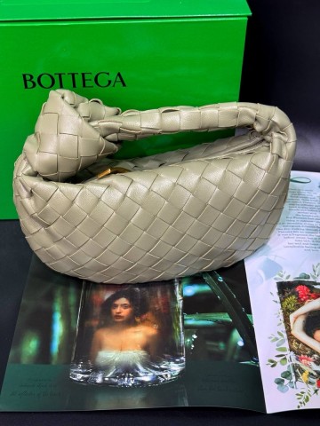 Bottega Veneta Jodie mini сумка #661698XY
