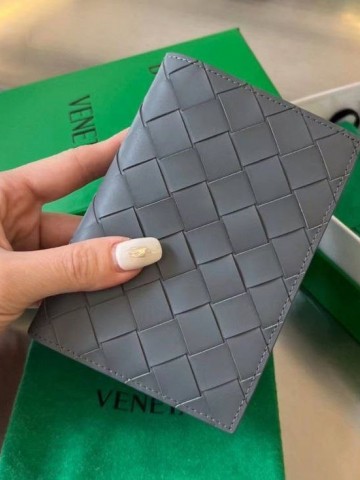 Bottega Veneta обложка на паспорт #876918XG