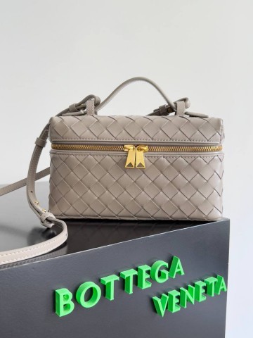 Bottega Veneta Bang bang vanity case сумка #936327XX