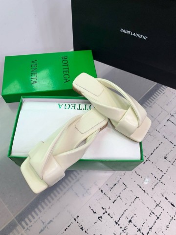 Bottega Veneta шлепанцы #997552OR