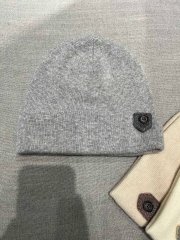 Brunello Cucinelli шапка #581122IW