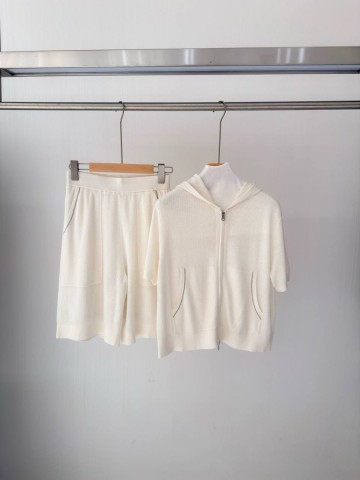 Brunello Cucinelli костюм #686223UH