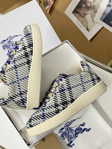 Burberry кроссовки #189676GI