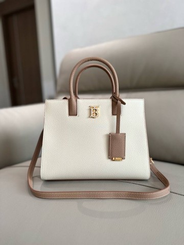 Burberry сумка #262036FE