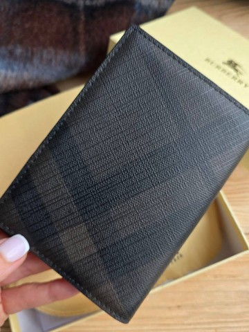Burberry обложка на паспорт #264680YG