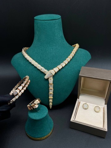 Bvlgari колье #553942IG