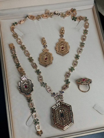 Bvlgari колье #664577UV