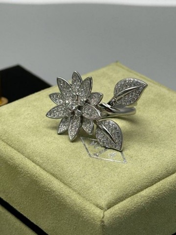 Van Cleef & Arpels кольцо #338604PM
