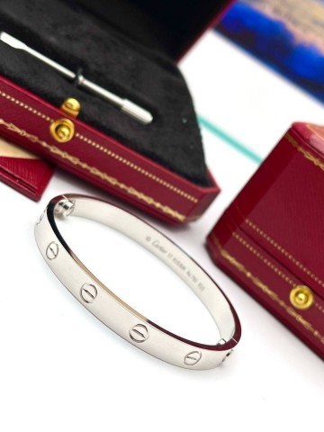 Cartier Love classic браслет