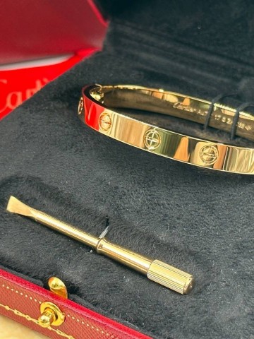Cartier Love classic браслет