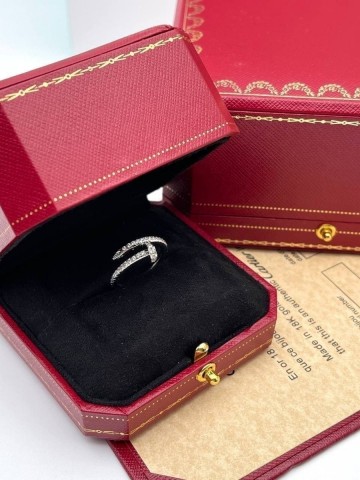 Cartier кольцо #480433UH