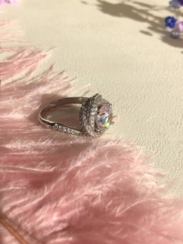Cartier кольцо
